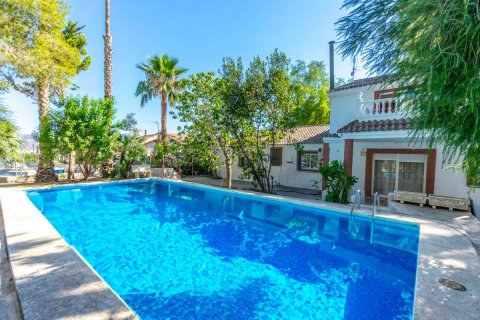 Villa pārdošanā Alicante, Spānijā 5 istabas, 240 m2 Nr. 115042 - attēls 1