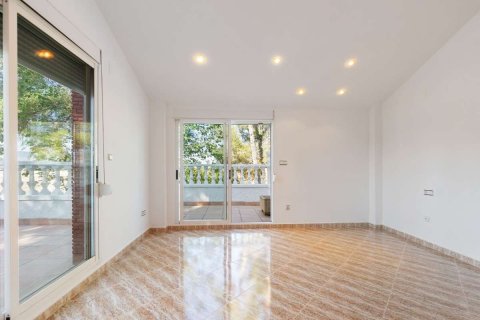 Villa pārdošanā Alicante, Spānijā 5 istabas, 240 m2 Nr. 115042 - attēls 11