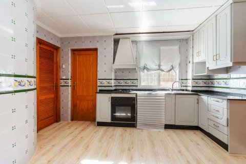 Villa pārdošanā Alicante, Spānijā 5 istabas, 240 m2 Nr. 115042 - attēls 5