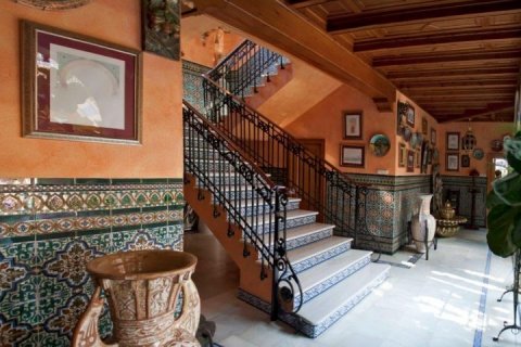 Huvila myytävänä Alicante, Espanja, 5 makuuhuonetta, 860 m2 No. 115045 - kuva 11