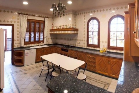 Huvila myytävänä Alicante, Espanja, 5 makuuhuonetta, 860 m2 No. 115045 - kuva 6