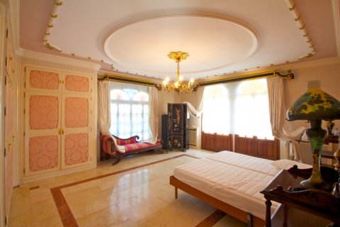 Huvila myytävänä Alicante, Espanja, 5 makuuhuonetta, 860 m2 No. 115045 - kuva 10