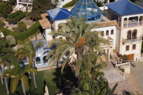 Huvila myytävänä Alicante, Espanja, 5 makuuhuonetta, 860 m2 No. 115045 - kuva 1