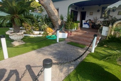 Villa for sale Alicante, Spain 3 bedrooms, 250 sq.m. No. 115036 - photo 4