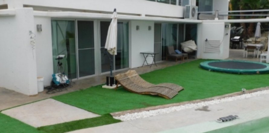 Villa Alicante, Spain 6 bedrooms, 280 sq.m. No. 115046