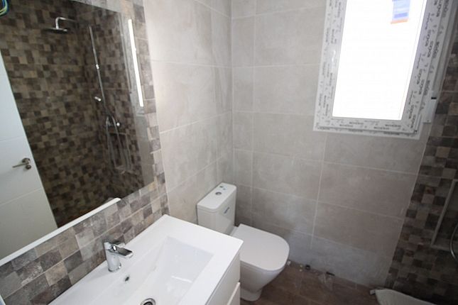 Villa in Pinoso, Alicante, Spain 3 bedrooms, 150 sq.m. No. 87017