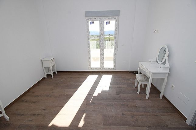 Villa in Pinoso, Alicante, Spain 3 bedrooms, 150 sq.m. No. 87017