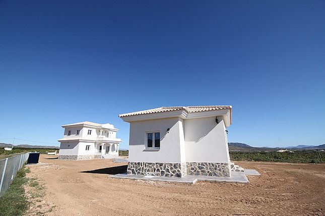 Villa in Pinoso, Alicante, Spain 3 bedrooms, 150 sq.m. No. 87017