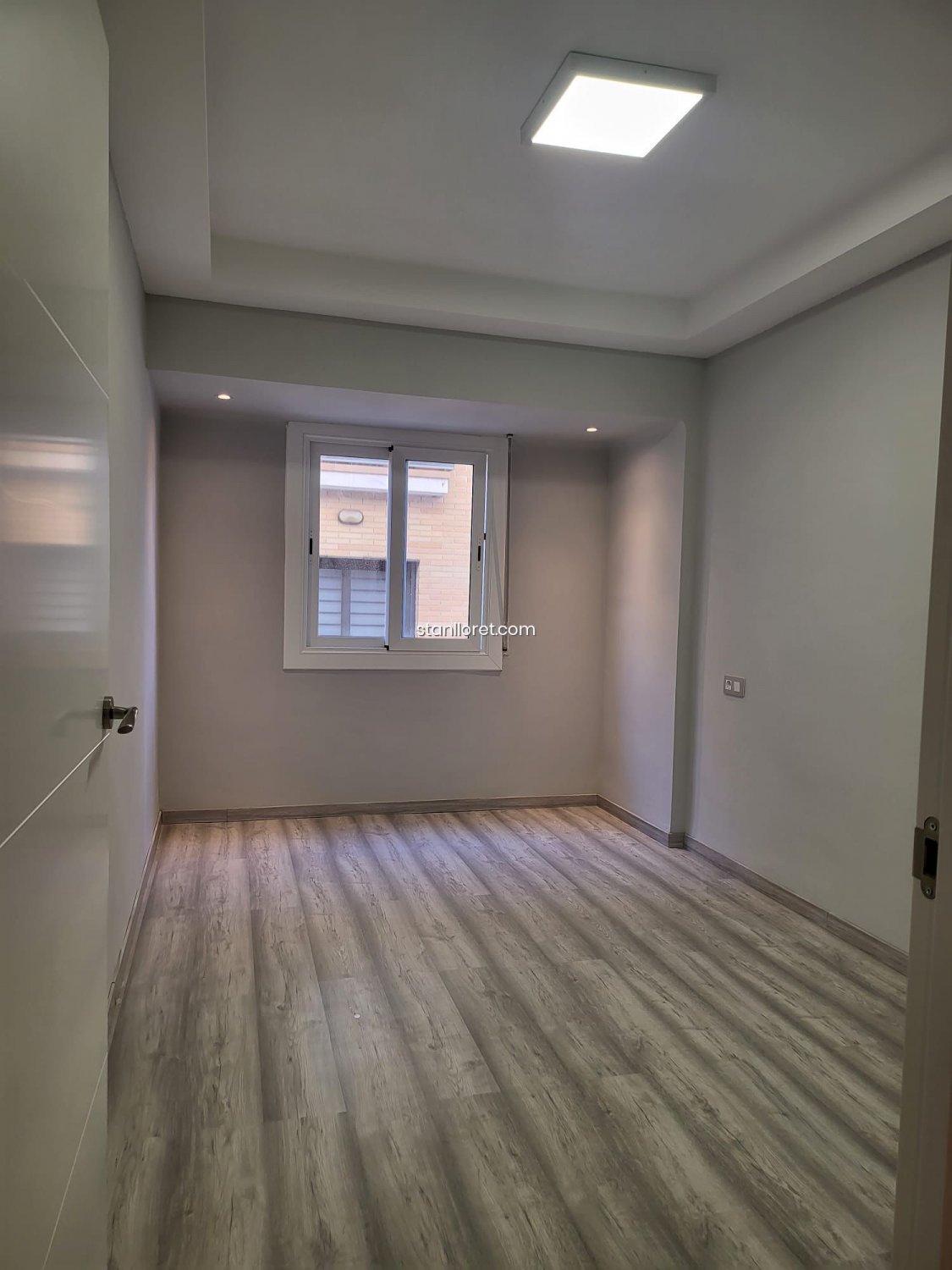 Apartament w Barcelona, Hiszpania 3 sypialnie, 54 mkw. nr 104054