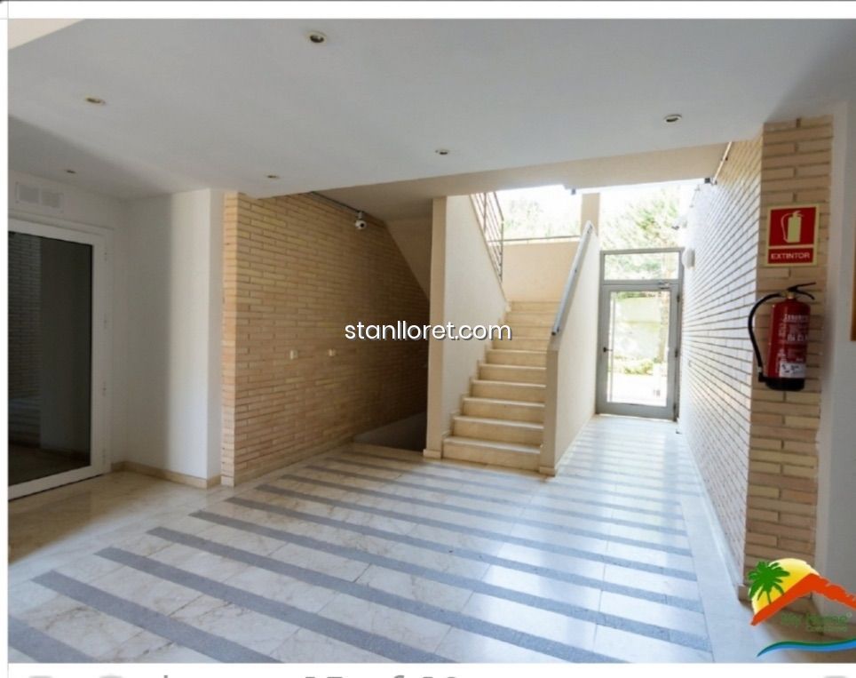 Penthouse in Lloret de Mar, Girona, Spain 3 bedrooms, 112 sq.m. No. 104052