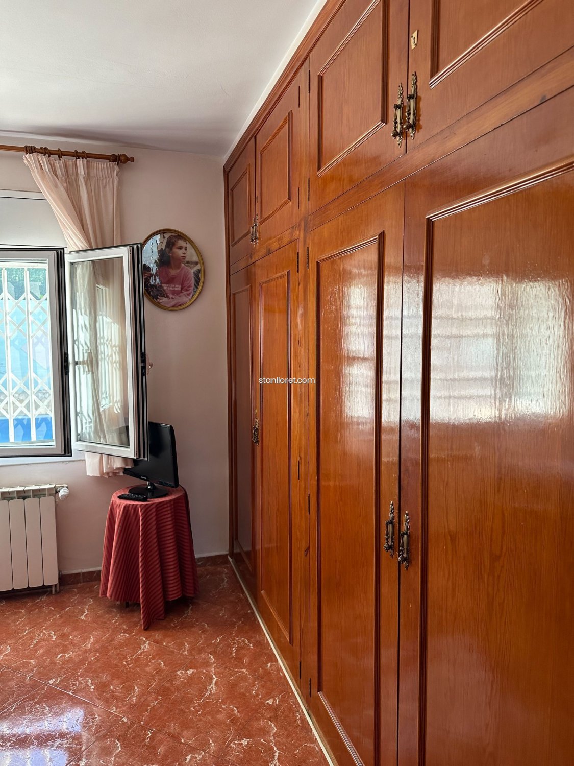 Villa en Lloret de Mar, Gerona, España 5 dormitorios, 165 m2 No. 104051