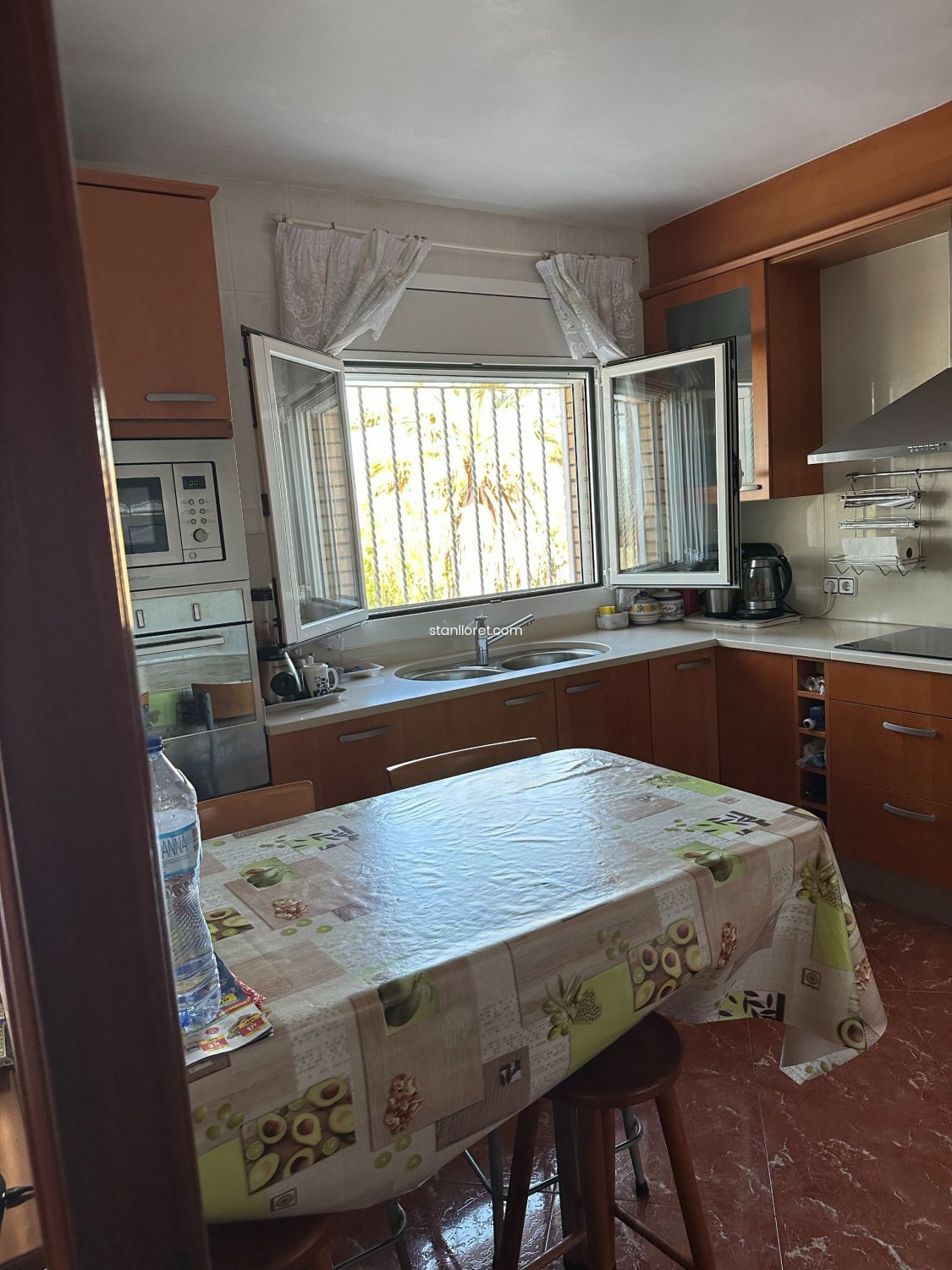 Villa en Lloret de Mar, Gerona, España 5 dormitorios, 165 m2 No. 104051