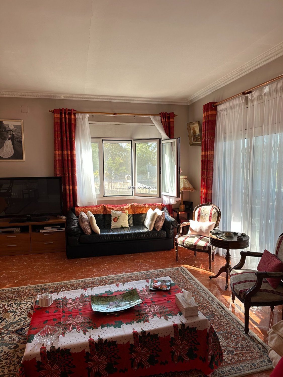 Villa en Lloret de Mar, Gerona, España 5 dormitorios, 165 m2 No. 104051