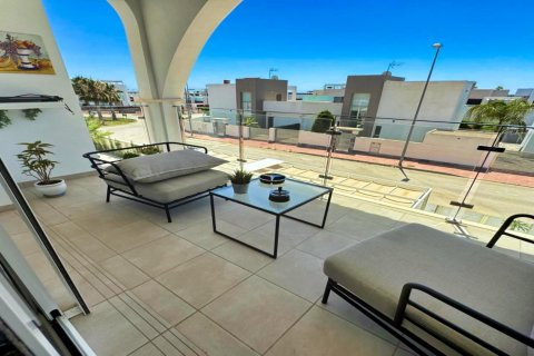 Bungalow for sale Ciudad Quesada, Alicante, Spain 2 bedrooms, 80 sq.m. No. 109053 - photo 2