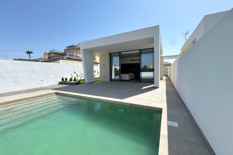 Villa for sale Torrevieja, Alicante, Spain 3 bedrooms, 125 sq.m. No. 109042 - photo 17