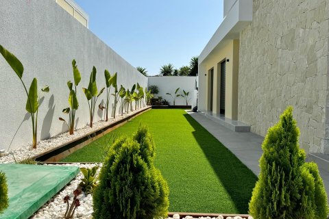Villa for sale Torrevieja, Alicante, Spain 3 bedrooms, 125 sq.m. No. 109042 - photo 5