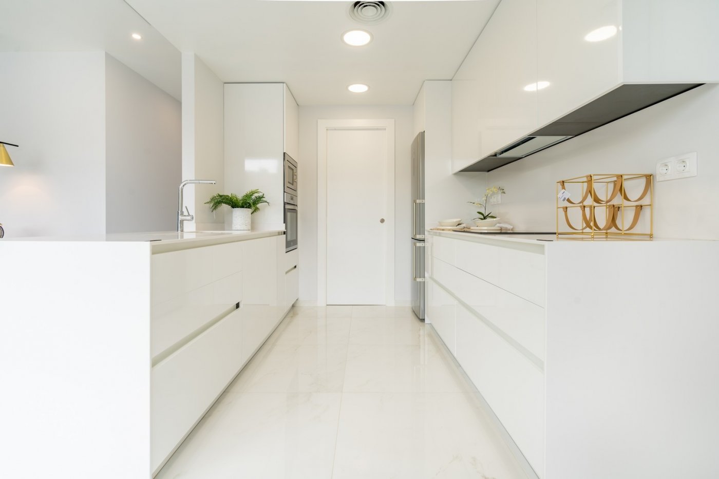 Apartment à Benidorm, Alicante, Espagne 2 chambres, 80 m2 No. 117710