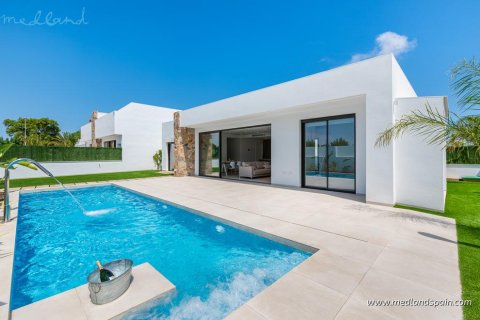 Villa à vendre Los Alcazares, Murcia, Espagne, 3 chambres, 173 m2 No. 104838 - photo 1