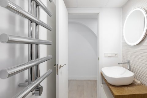 Dvīņu māja pārdošanā Cadiz, Spānijā 4 istabas, 144.77 m2 Nr. 106086 - attēls 18