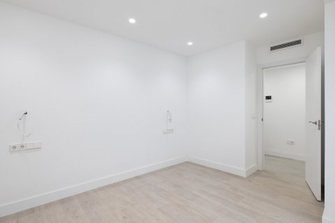 Dvīņu māja pārdošanā Cadiz, Spānijā 4 istabas, 144.77 m2 Nr. 106086 - attēls 9