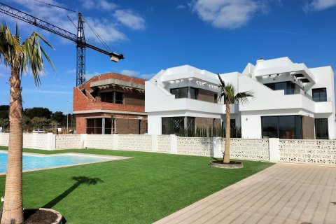 Villa for sale Pilar de la Horadada, Alicante, Spain 3 bedrooms, 120 sq.m. No. 114667 - photo 2