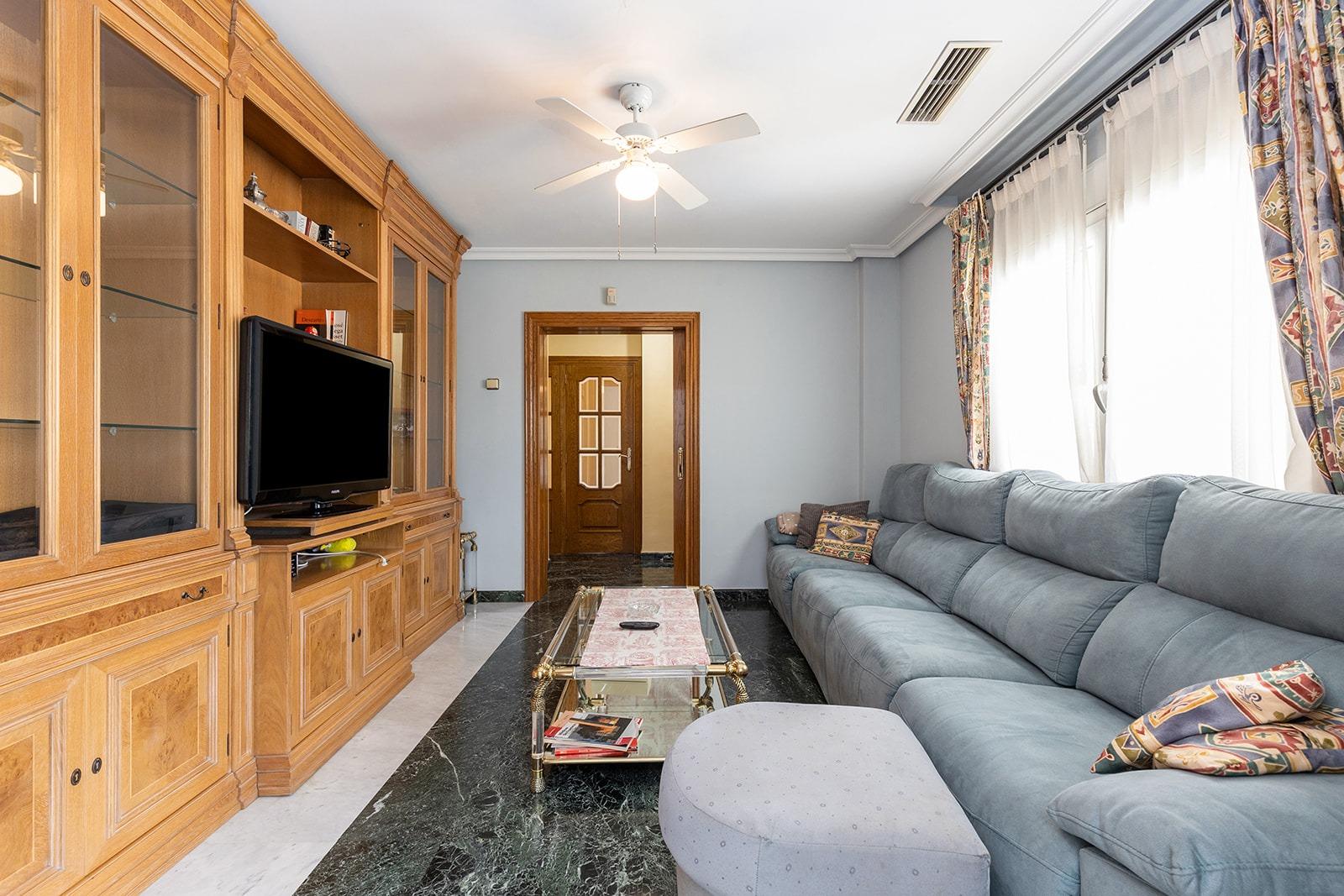 Villa à Torrevieja, Alicante, Espagne 5 chambres,  No. 114660