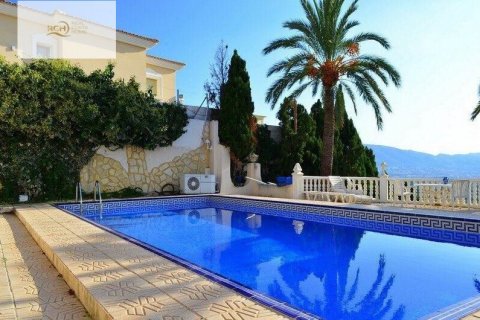 Продажа дуплекса в Алтея, Аликанте, Испания 4 спальни, 437м2 №118061 - фото 8