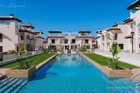 Casa adosada en venta en Rojales, Alicante, España 3 dormitorios, 133.75 m2 No. 105038 - foto 1