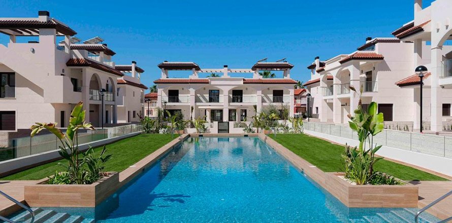Casa adosada en Rojales, Alicante, España 3 dormitorios, 133.75 m2 No. 105038