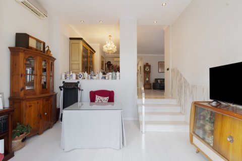 Apartment for sale Malaga, Spain 3 bedrooms, 174 sq.m. No. 117763 - photo 11