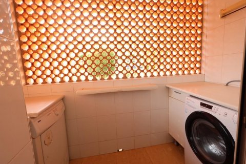 Huoneisto myytävänä Dehesa De Campoamor, Alicante, Espanja, 2 makuuhuonetta, 80 m2 No. 114527 - kuva 13