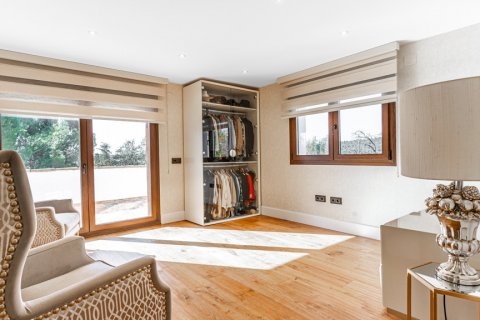 Willa Las Rozas de Madrid, Madrid, Hiszpania 5 sypialni, 650 mkw. nr 106857 – zdjęcie 19