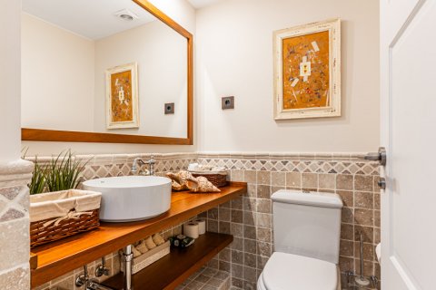 Willa Las Rozas de Madrid, Madrid, Hiszpania 5 sypialni, 650 mkw. nr 106857 – zdjęcie 12