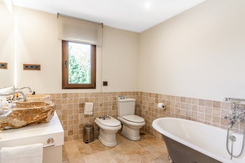 Willa Las Rozas de Madrid, Madrid, Hiszpania 5 sypialni, 650 mkw. nr 106857 – zdjęcie 21