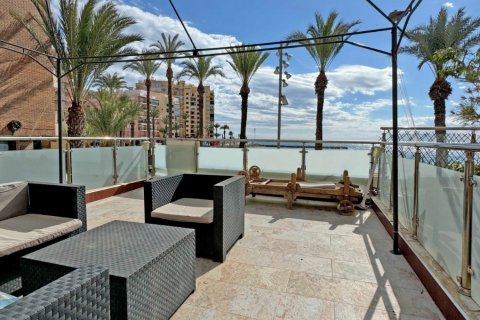 Dzīvoklis pārdošanā Torrevieja, Alicante, Spānijā 4 istabas, 154 m2 Nr. 114751 - attēls 2