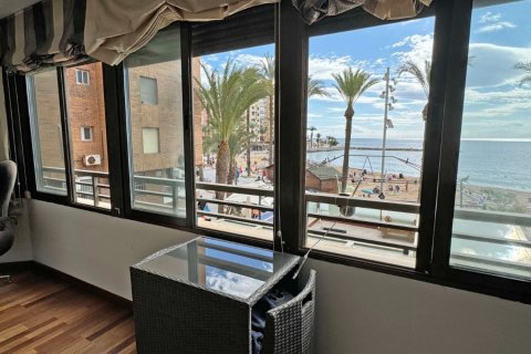 Dzīvoklis pārdošanā Torrevieja, Alicante, Spānijā 4 istabas, 154 m2 Nr. 114751 - attēls 13