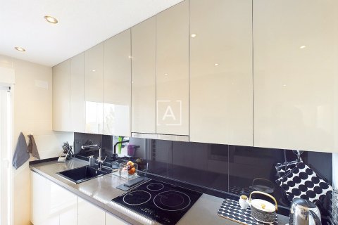Продажа квартиры Вилламартин, Аликанте, Испания 2 спальни, 96м2 №114788 - фото 28