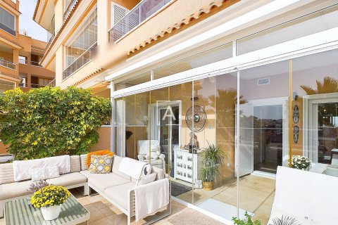 Продажа квартиры Вилламартин, Аликанте, Испания 2 спальни, 96м2 №114788 - фото 2