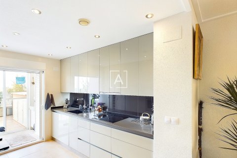 Продажа квартиры Вилламартин, Аликанте, Испания 2 спальни, 96м2 №114788 - фото 3