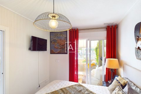 Продажа квартиры Вилламартин, Аликанте, Испания 2 спальни, 96м2 №114788 - фото 20
