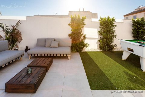 Villa for sale Pilar de la Horadada, Alicante, Spain 3 bedrooms, 111 sq.m. No. 108416 - photo 15