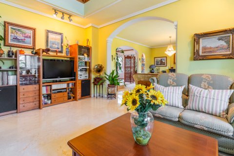 Villa for sale Pozuelo de Alarcon, Madrid, Spain 7 bedrooms, 840 sq.m. No. 107482 - photo 6