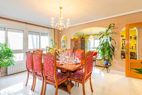 Villa for sale Pozuelo de Alarcon, Madrid, Spain 7 bedrooms, 840 sq.m. No. 107482 - photo 12