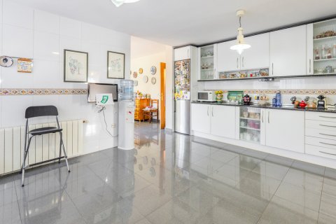 Villa for sale Pozuelo de Alarcon, Madrid, Spain 7 bedrooms, 840 sq.m. No. 107482 - photo 21