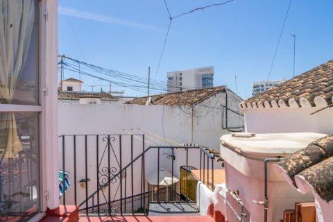 House à vendre Estepona, Malaga, Espagne, 4 chambres, 232 m2 No. 107481 - photo 13