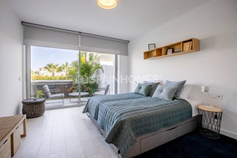 Dzīvoklis pārdošanā Casares, Malaga, Spānijā 2 istabas, 64 m2 Nr. 51427 - attēls 17