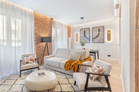 Apartment for sale Madrid, Spain 3 bedrooms, 125 sq.m. No. 90103 - photo 6