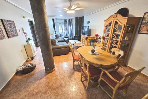 House for sale Dolores, Alicante, Spain 4 bedrooms, 250 sq.m. No. 91642 - photo 1