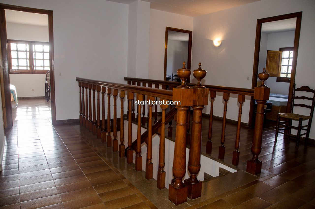 Māja Blanes, Girona, Spānijā 7 istabas, 400 m2 Nr. 104062