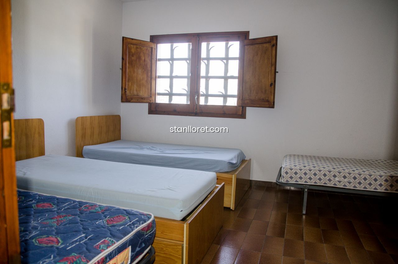 Māja Blanes, Girona, Spānijā 7 istabas, 400 m2 Nr. 104062